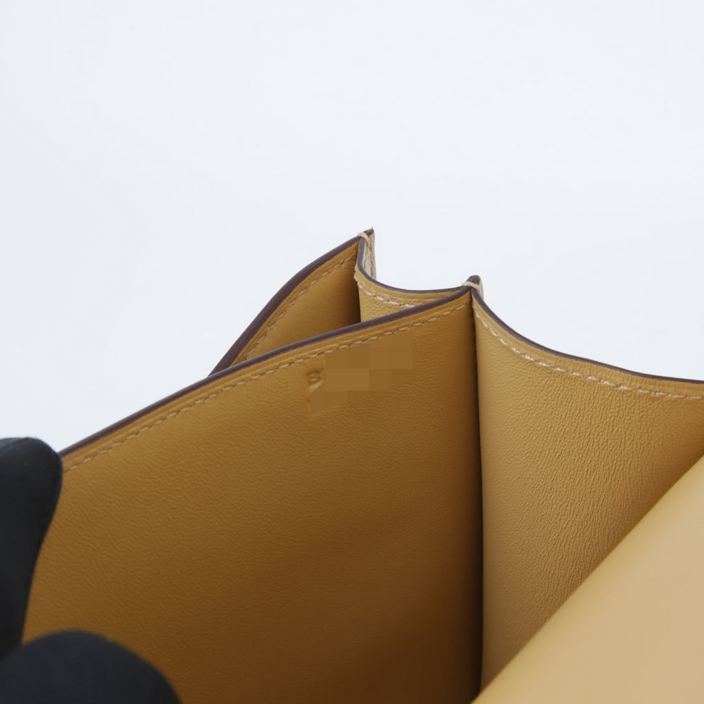 Hermès Constance Mini Dore Chamkila PBHW