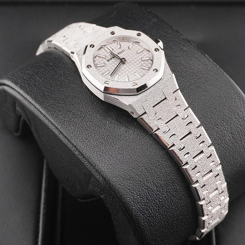Audemars Piguet Royal Oak Mini Frosted Gold Quartz in White Gold Toned