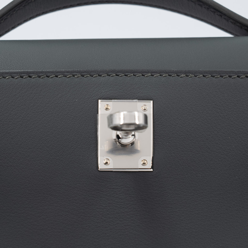 Hermès Kelly Pochette Swift Vert Mangrove PHW