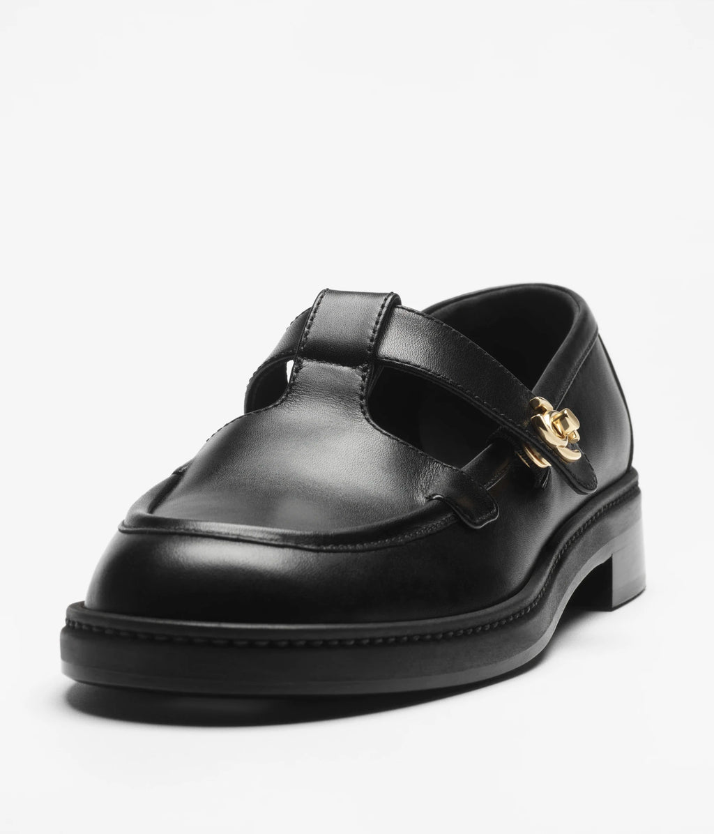 Chanel Loafers in Calfskin