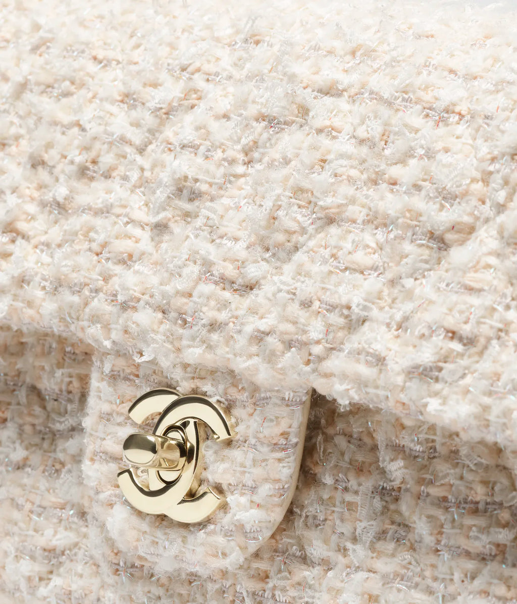 Chanel Classic Mini Bag Tweed & Gold metal Beige & White