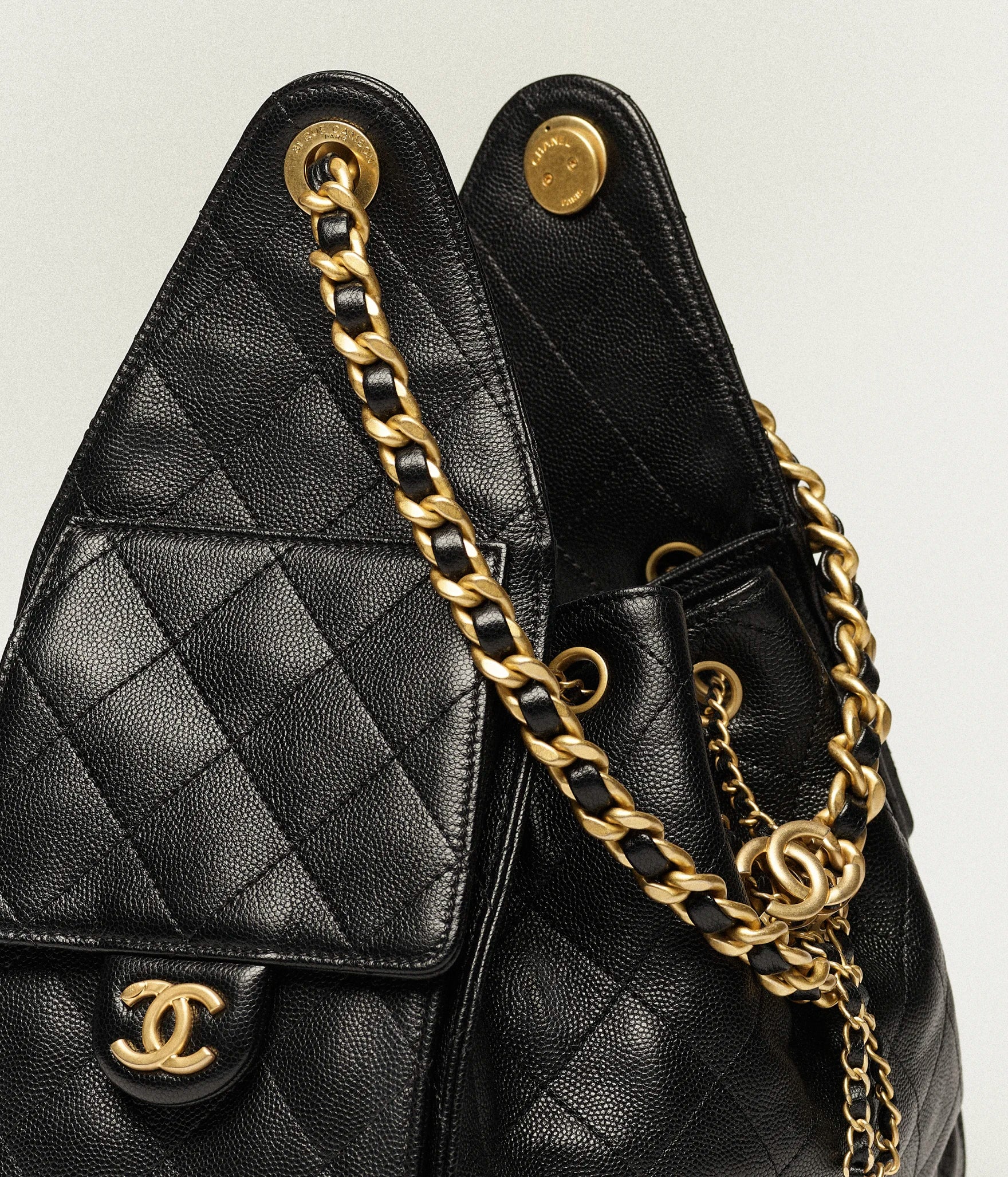 Chanel 25 Leather Handbag Small Black