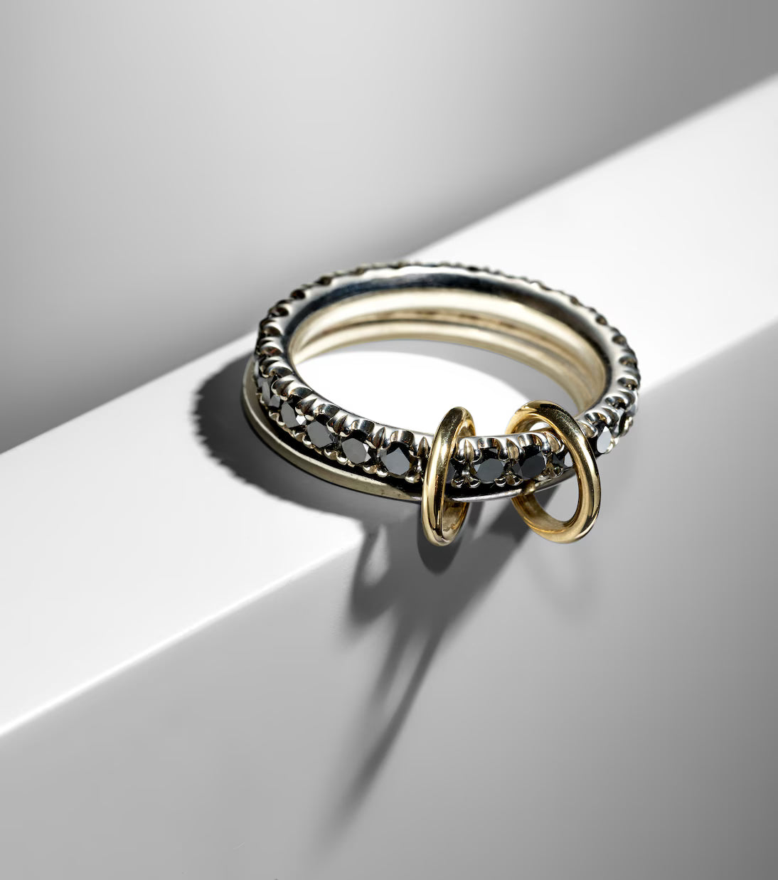 Spinelli Kilcollin Enzo SG Noir sterling silver and 18kt gold ring with black diamonds