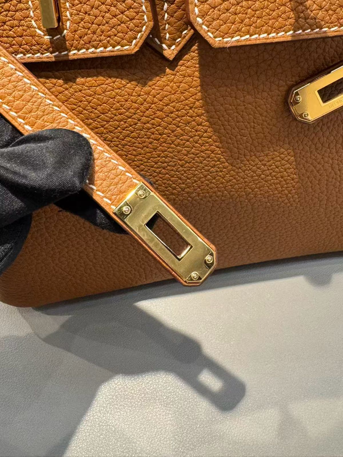 Hermés Birkin 25 Togo Gold GHW