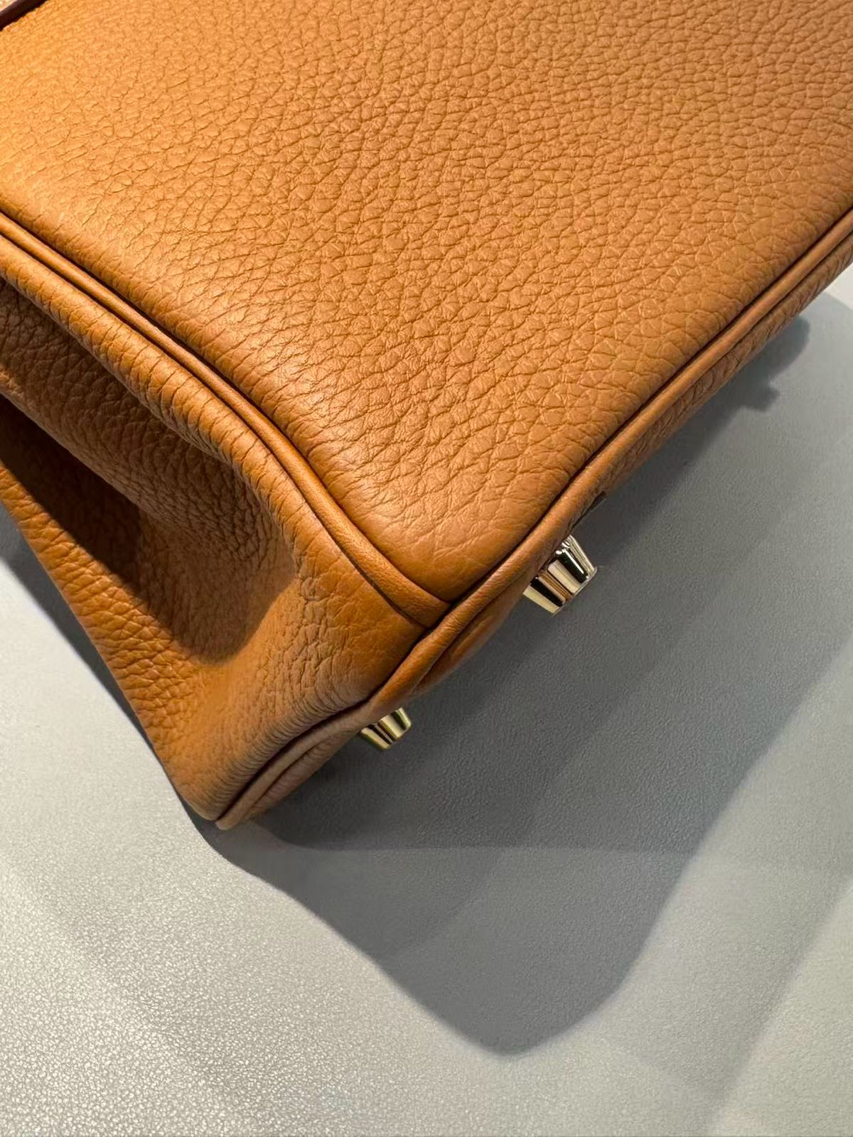 Hermés Birkin 25 Togo Gold GHW