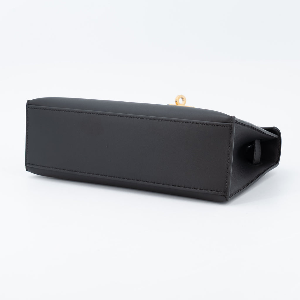 Hermès Kelly Pochette Swift Black GHW