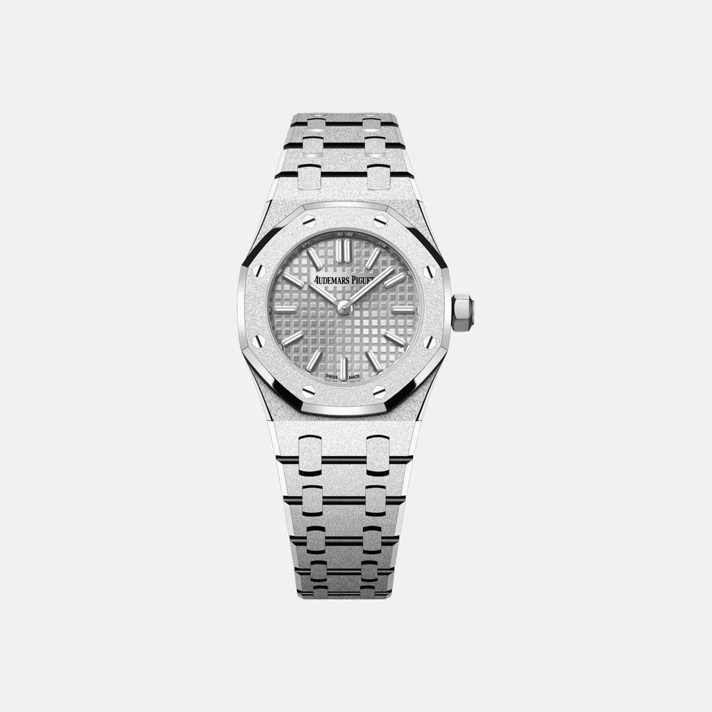 byElevae_hero_royal-oak-mini-frosted-gold-quartz-in-white-gold-toned
