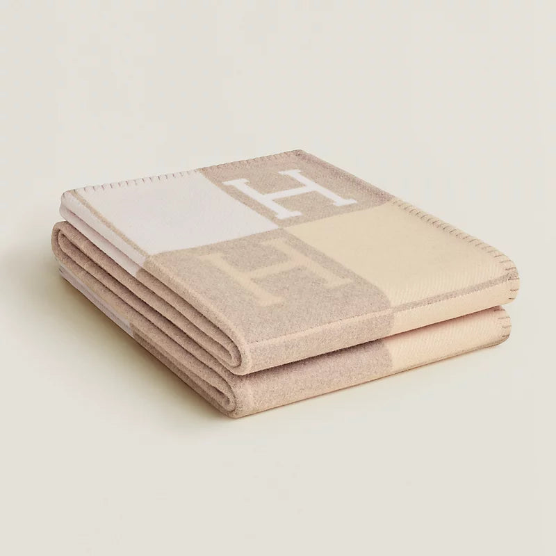 Hermès Avalon III throw blanket coco / camomille