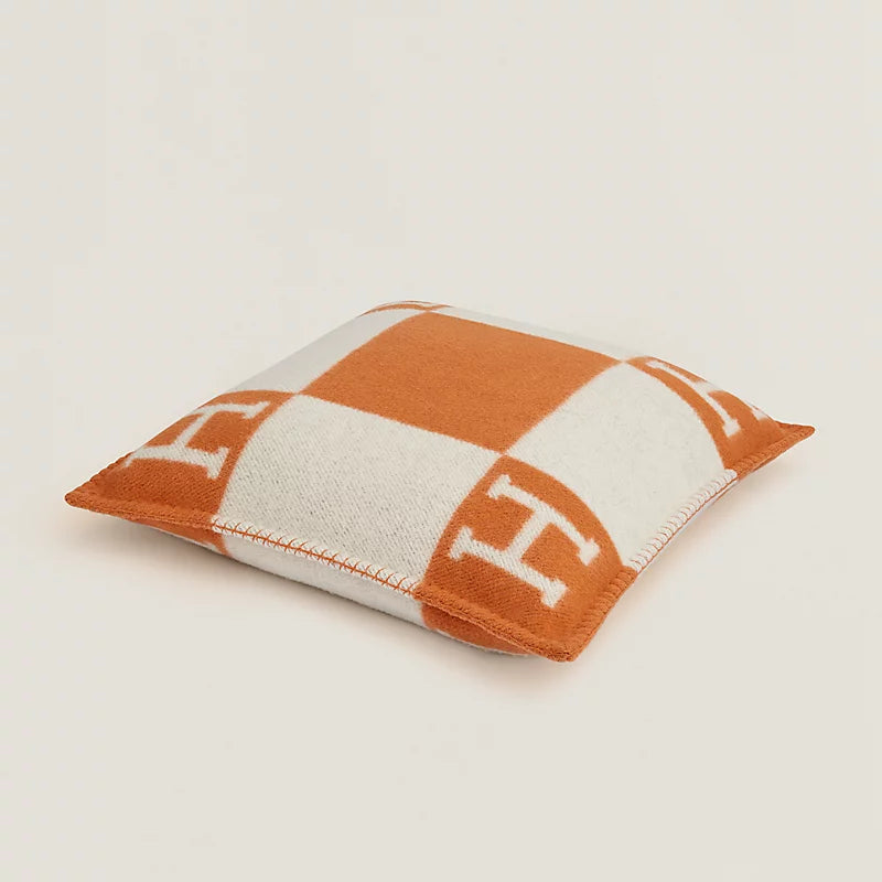 Hermès Avalon pillow, small model écru / potiron