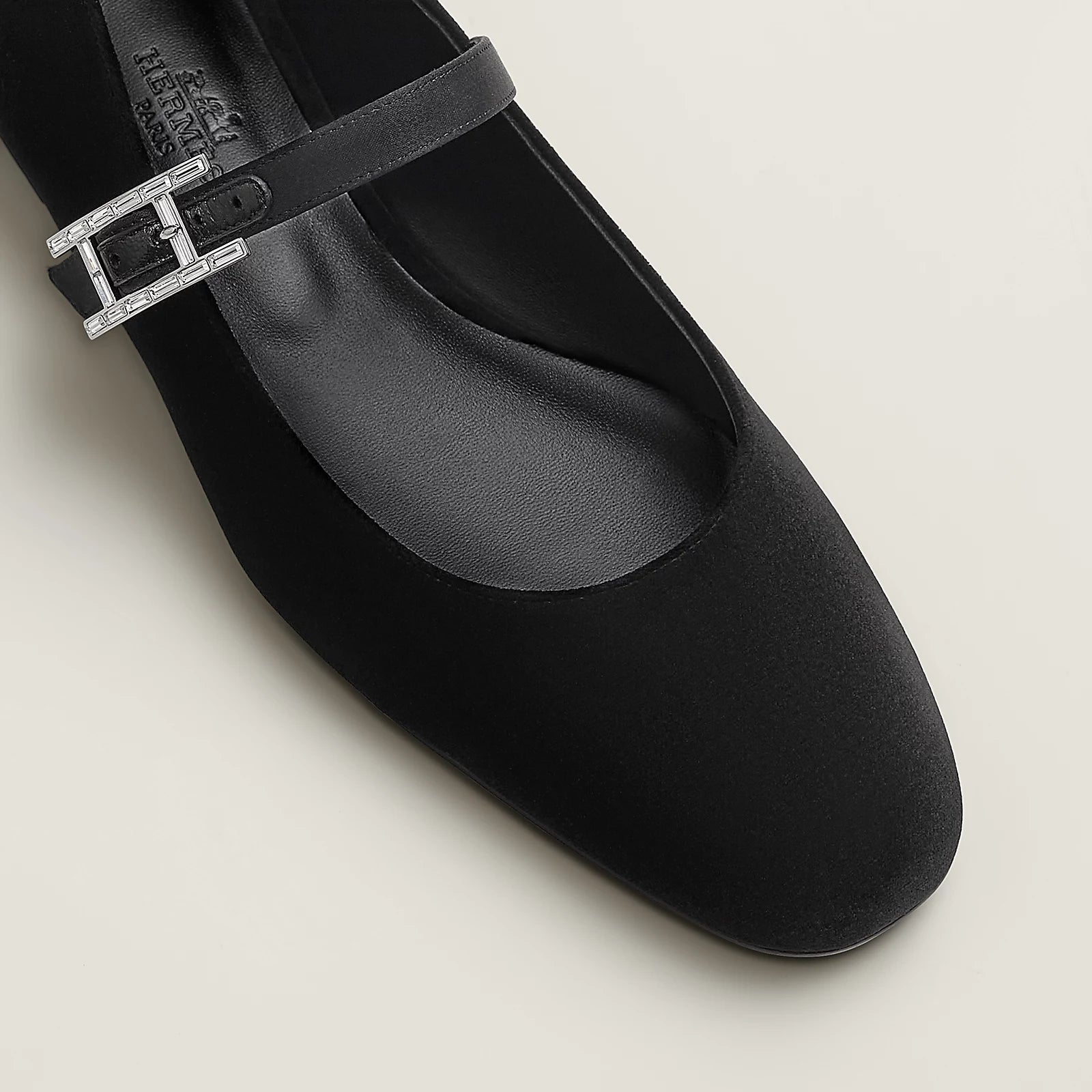 Hermès Jane Ballerinas in Velvet and Satin Fabric