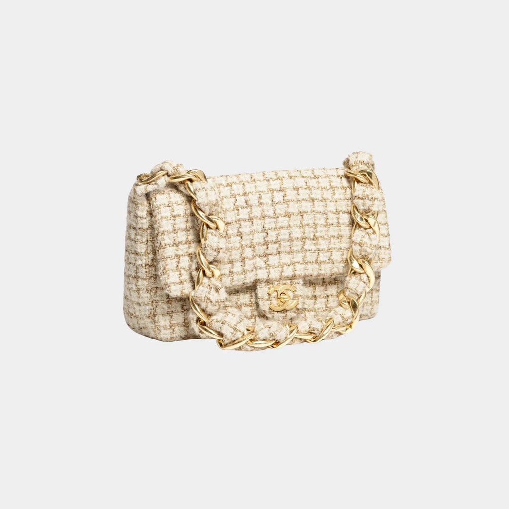 byElevae_hero_large-flap-bag-tweed-gold-metal-ecru-beige-gold