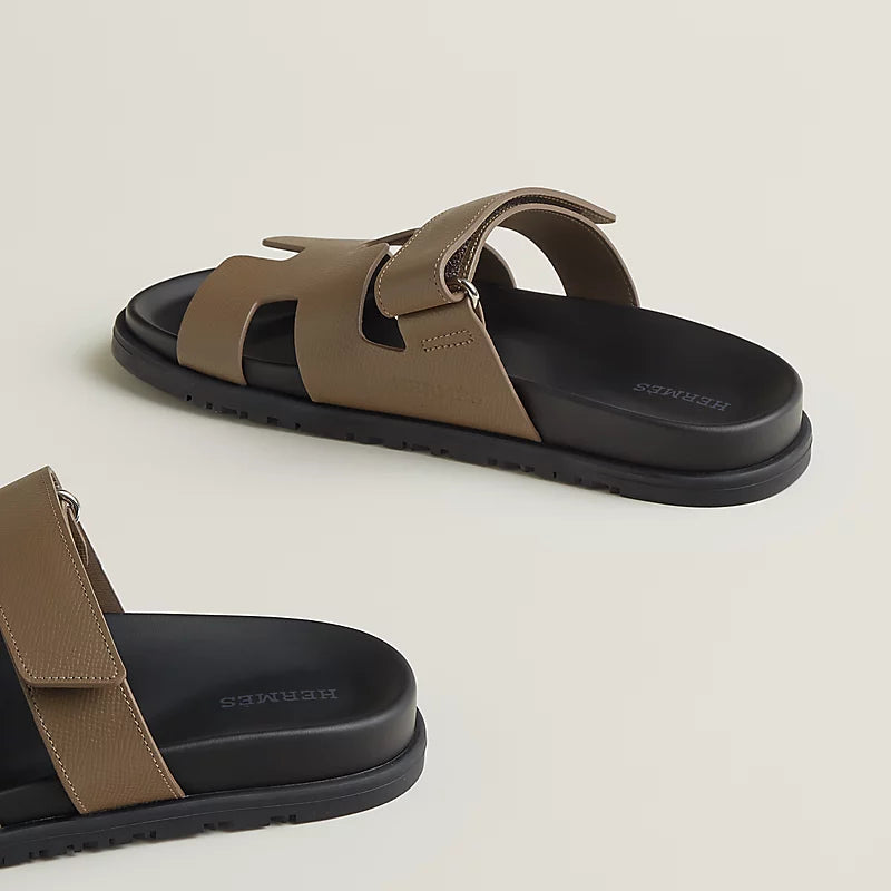 Hermès Chypre Sandals Etoupe