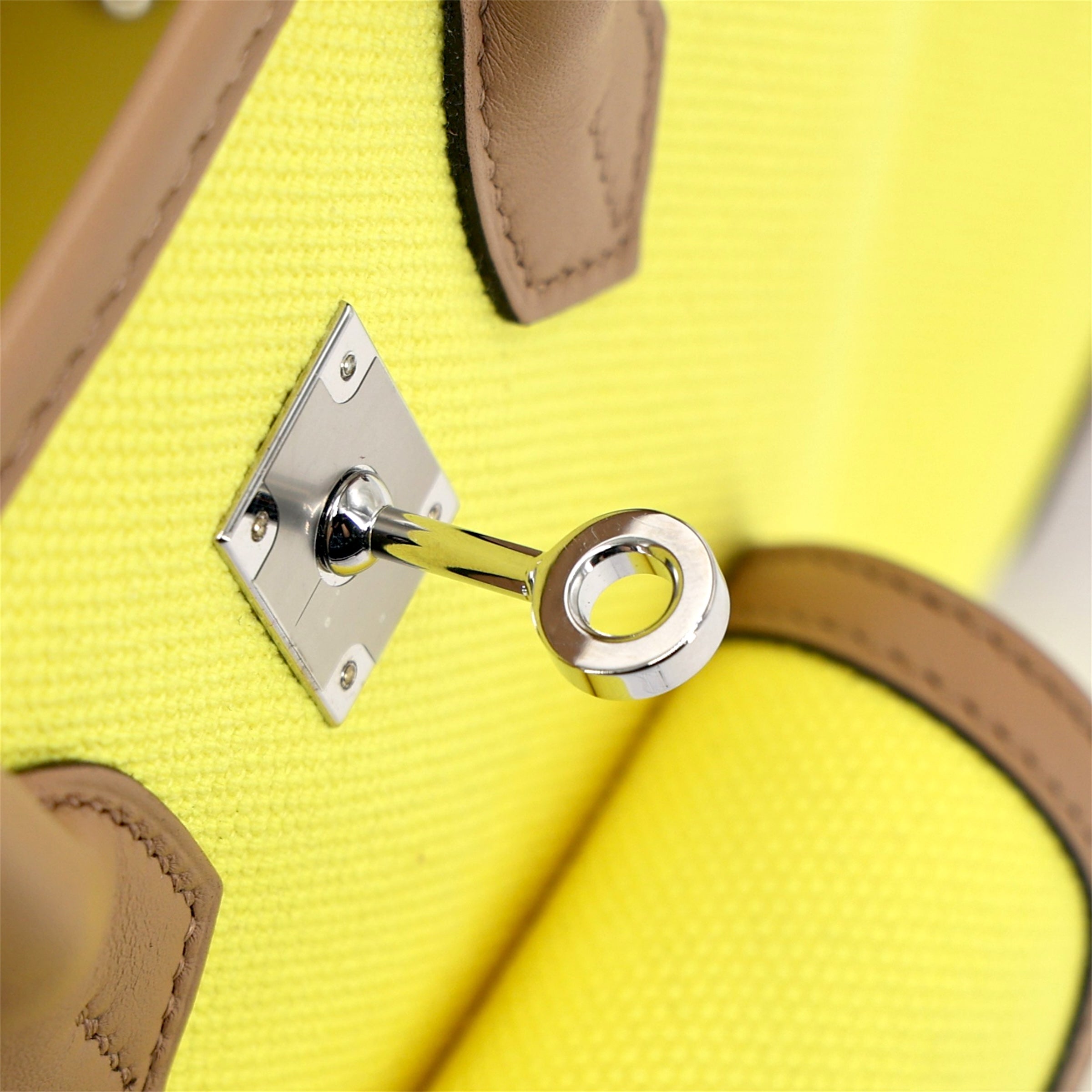 Hermès Birkin Cargo 25 Canvas-Swift Jaune Citron / Chai / Toile Goéland PHW