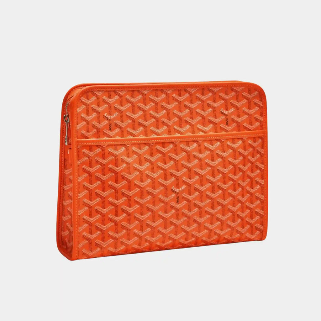 byElevae_hero_jouvence-gm-toiletry-bag-jouvence-gm-orange
