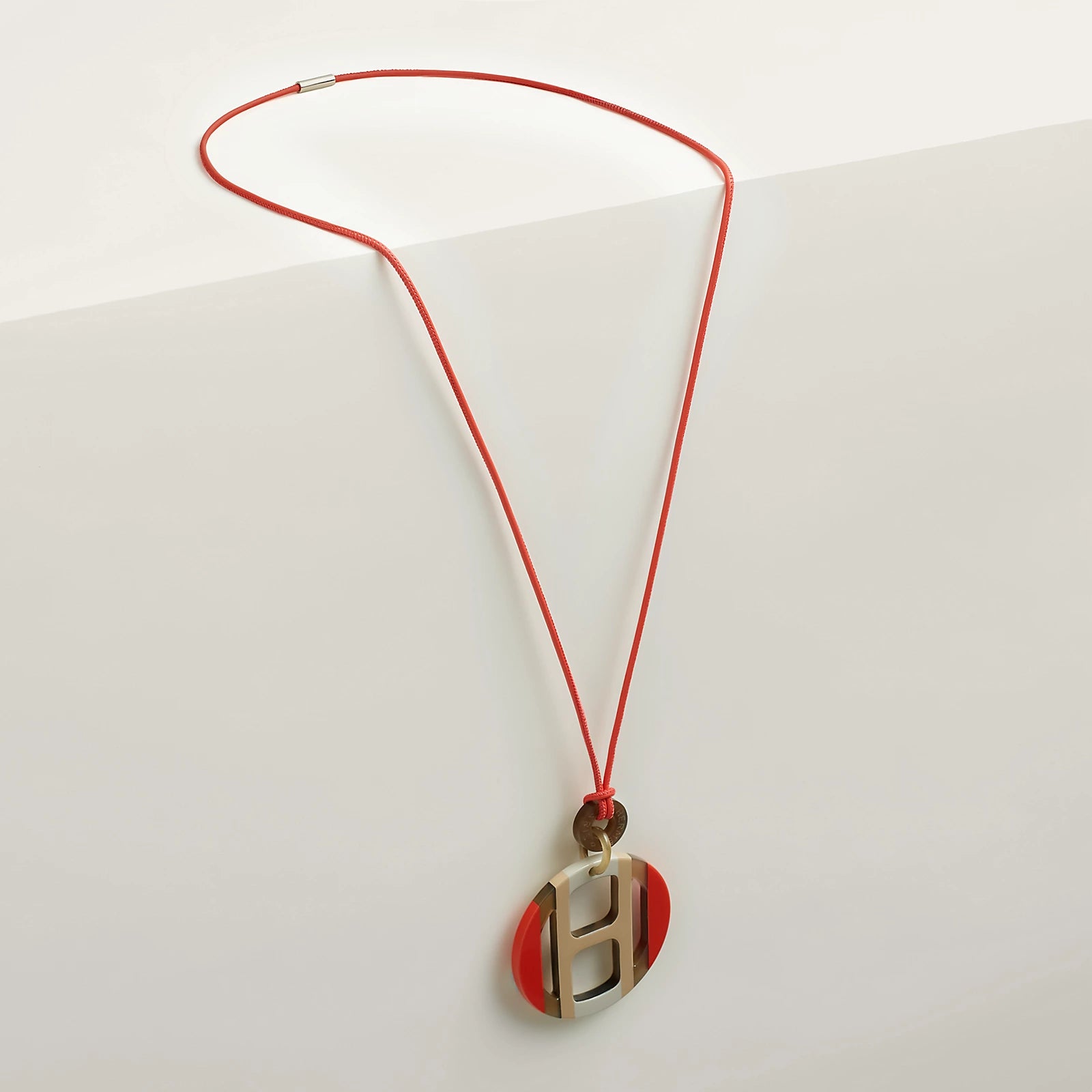 Hermès H Equipe Pendant Lacquered Horn - Faubourg / Orange Field