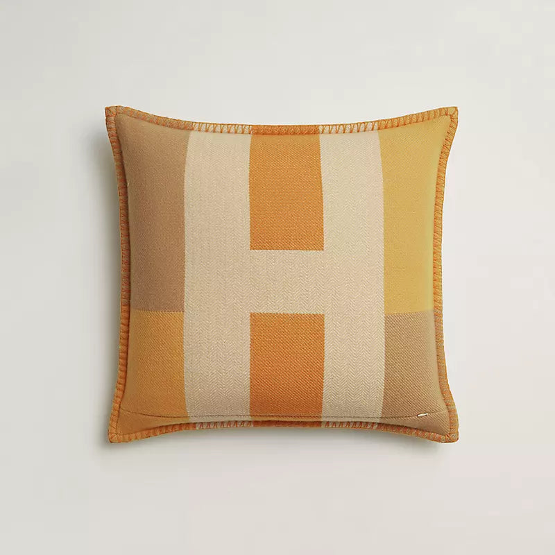 Hermès H Horizon pillow Gold