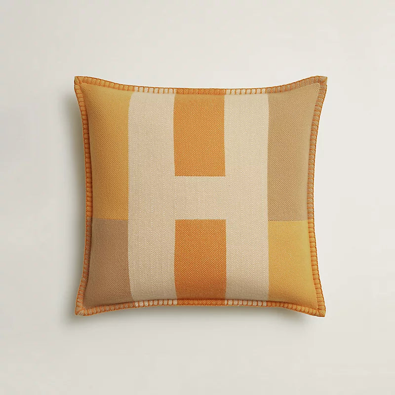 Hermès H Horizon pillow Gold