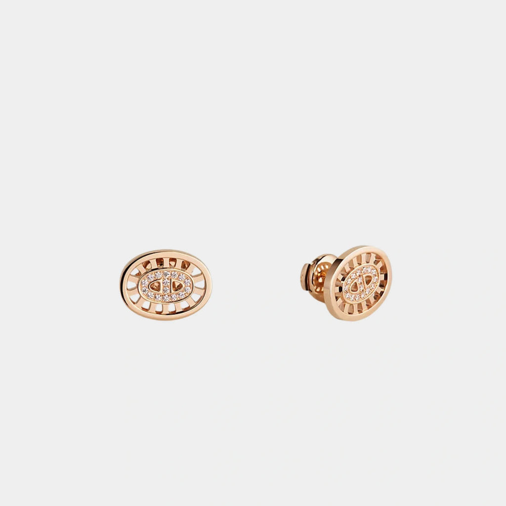 byElevae_hero_divine-anchor-chain-earrings-small-model-rose-gold-diamonds