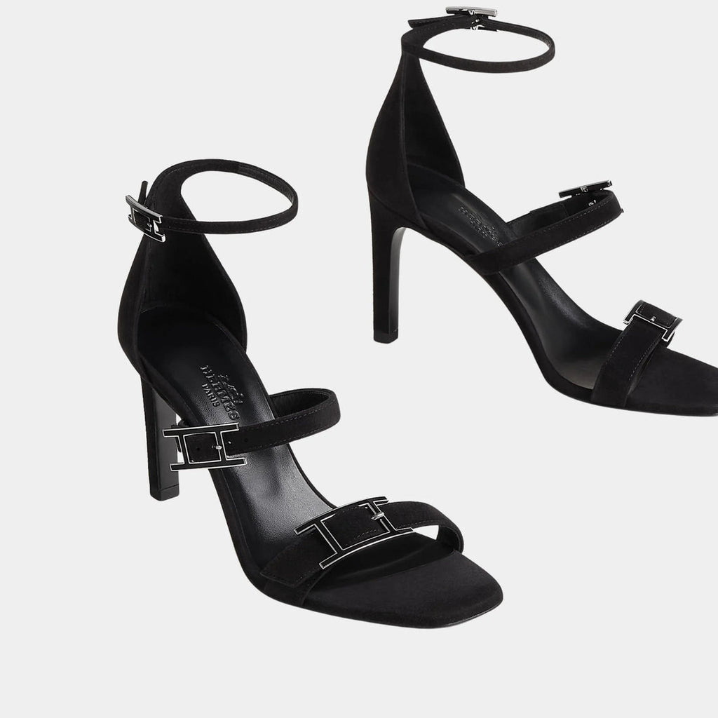 byElevae_hero_liv-90-high-heel-sandal-in-suede-goatskin-noir