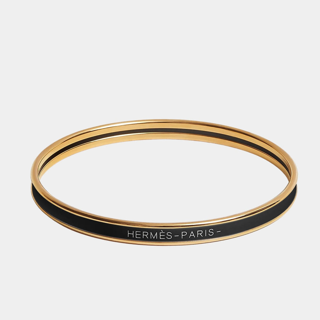 byElevae_hero_uni-bangle-in-enamel-gold-plated