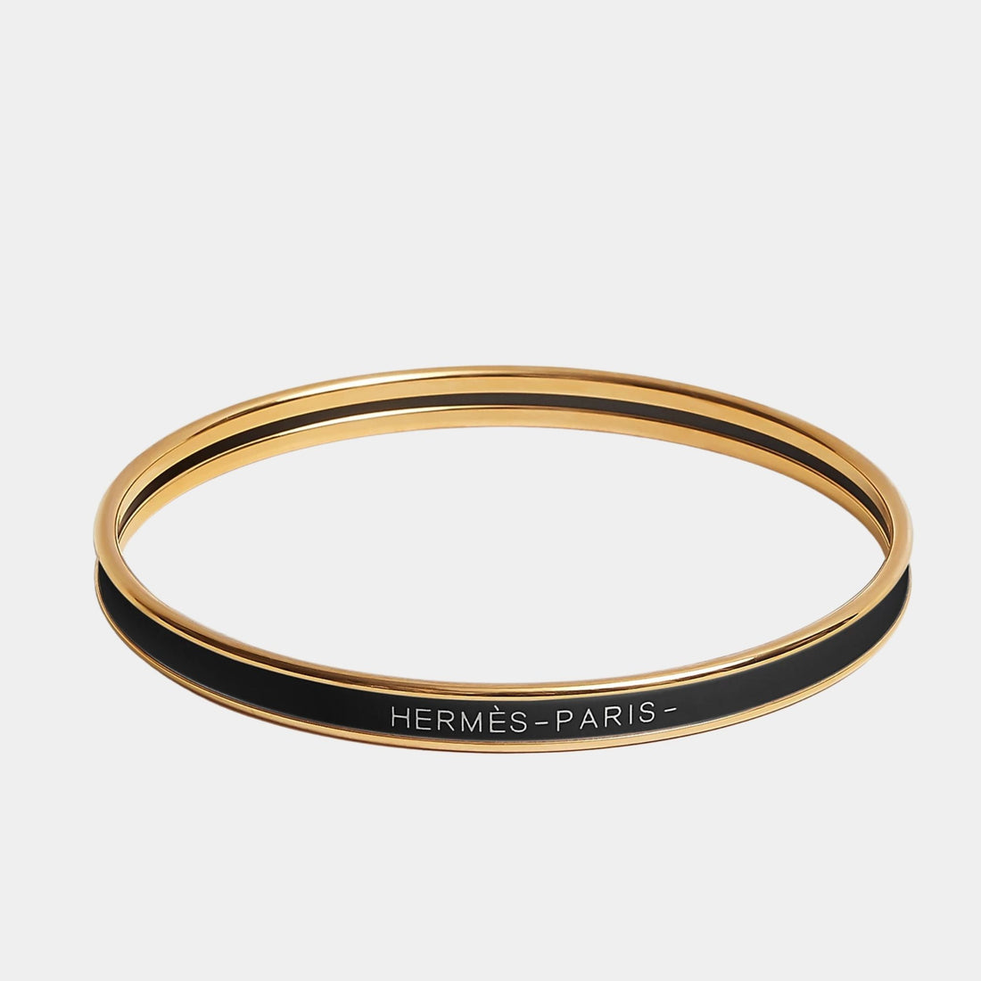 byElevae_hero_uni-bangle-in-enamel-gold-plated