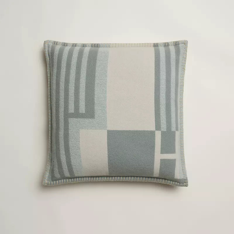 Hermès Ithaque pillow gris / perle