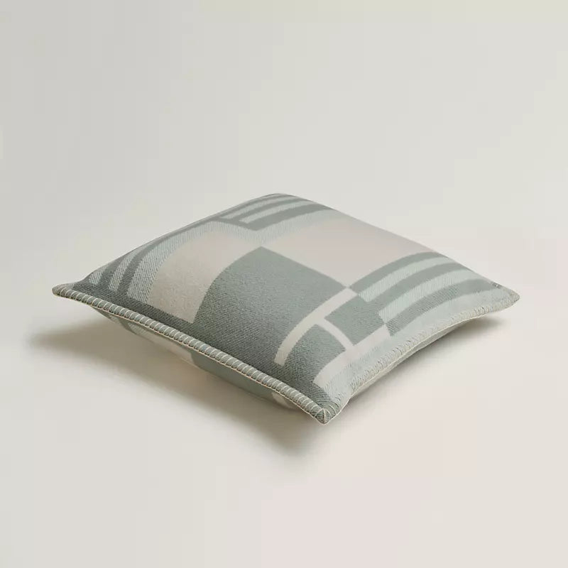 Hermès Ithaque pillow gris / perle
