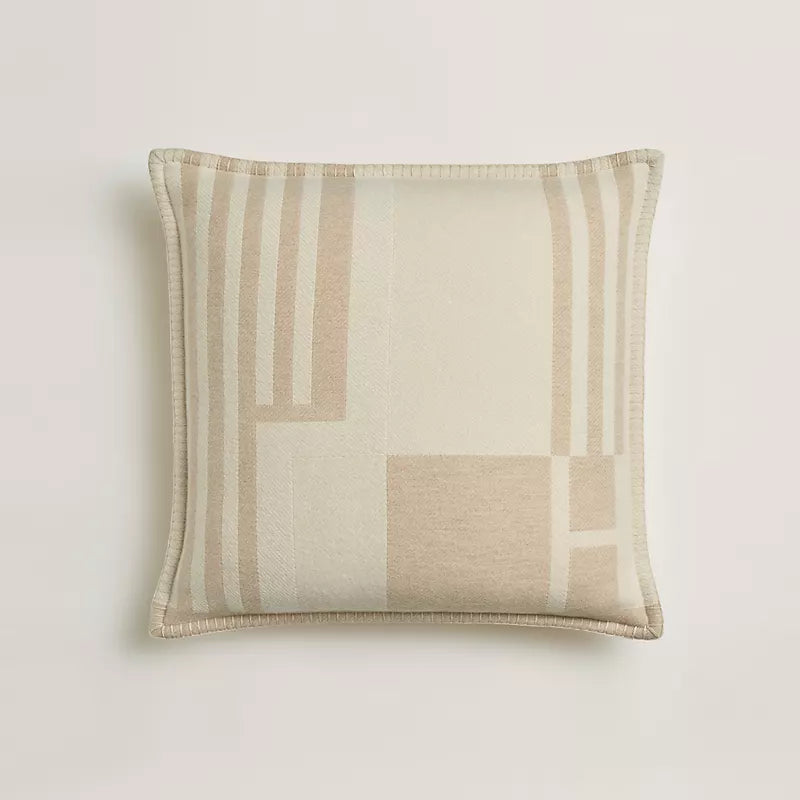 Hermès Ithaque pillow sable
