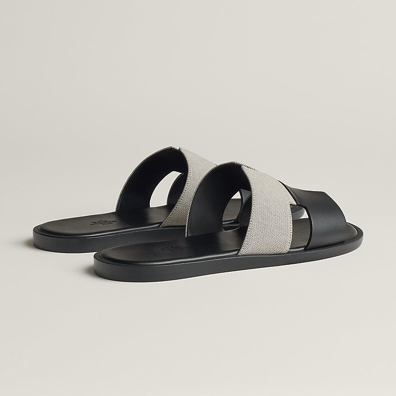 Hermès Izmir Sandal Bleu Prunoir / Noir