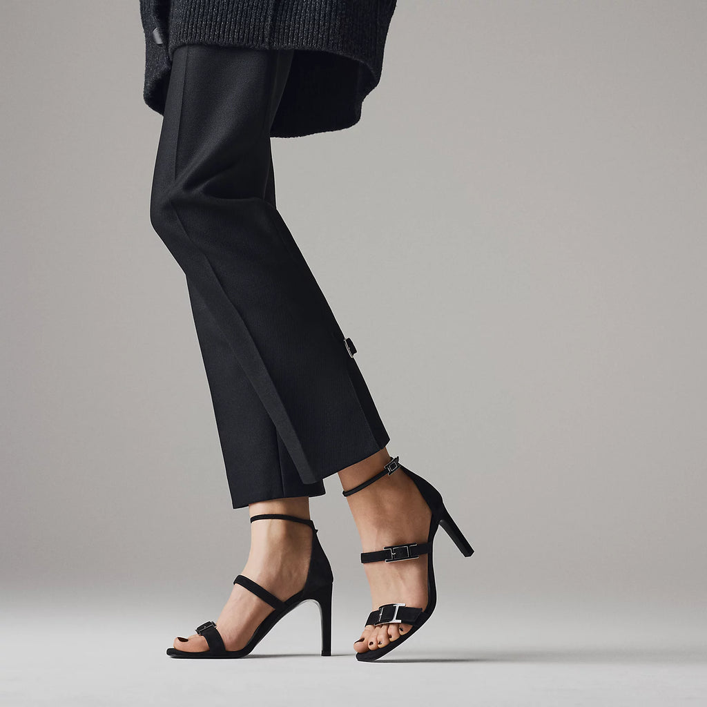 Hermès Liv 90 High Heel Sandal in Suede Goatskin - Noir