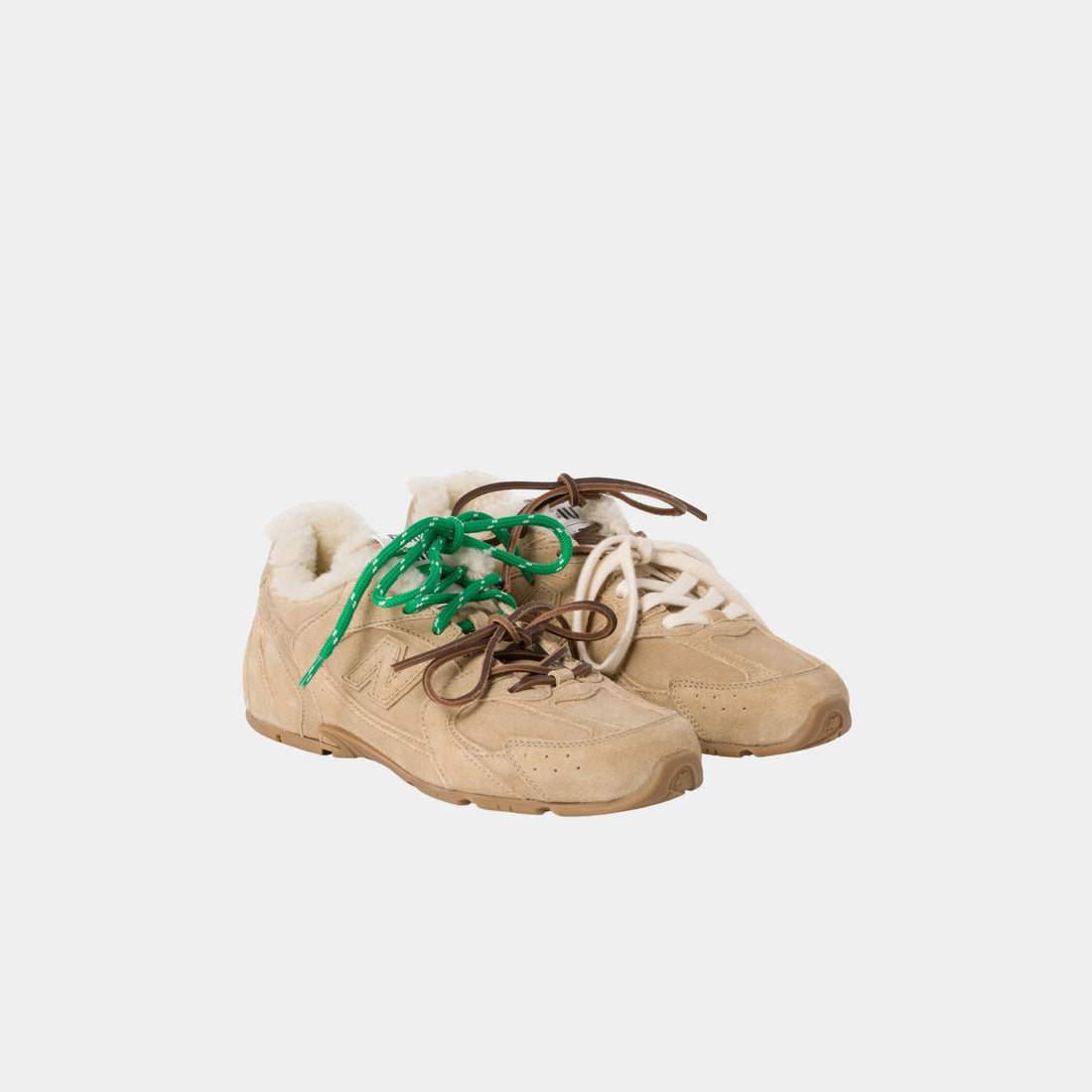 byElevae_hero_new-balance-x-miu-miu-530-sl-bleached-leather-sneakers