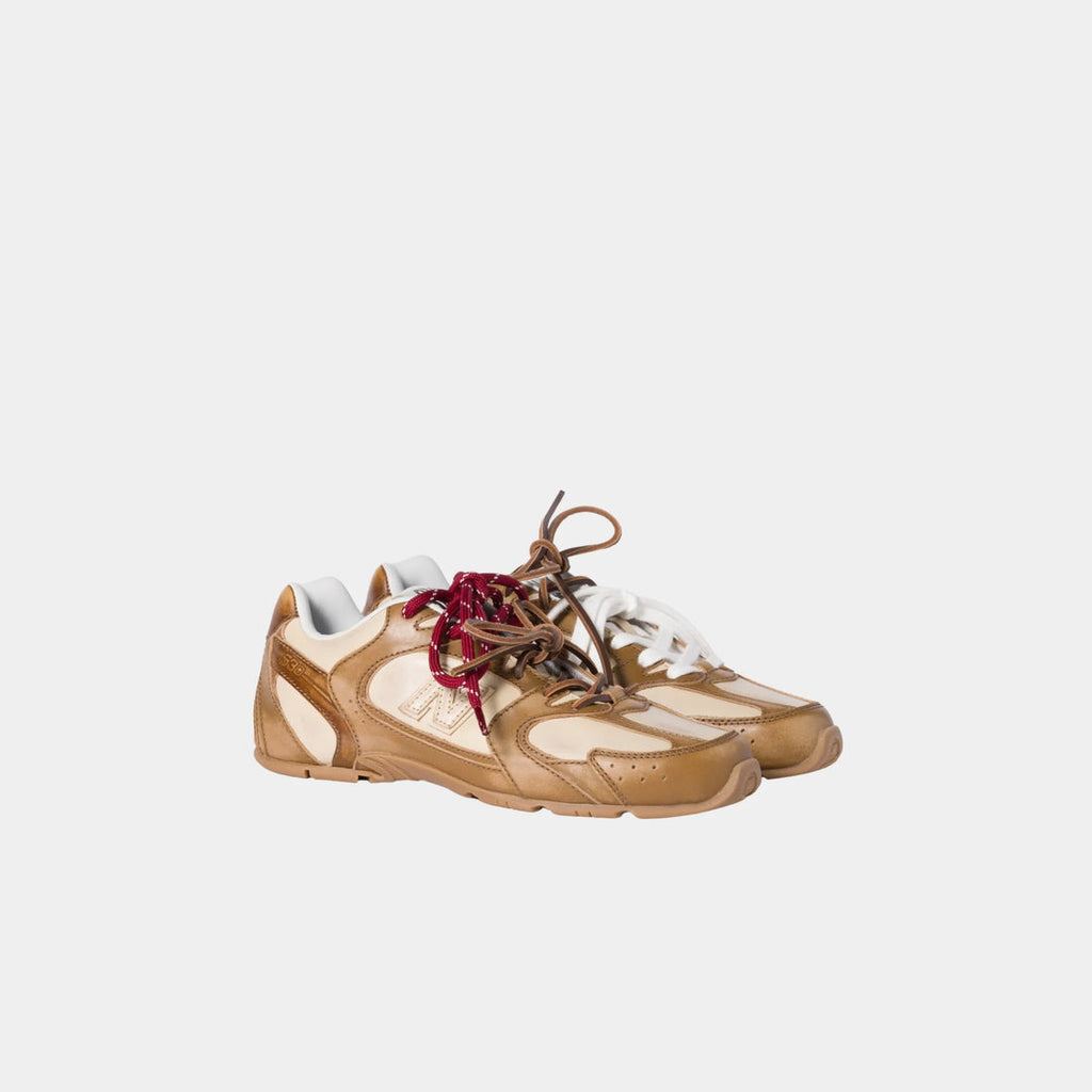 byElevae_hero_new-balance-x-miu-miu-530-sl-deco-calf-leather-sneakers