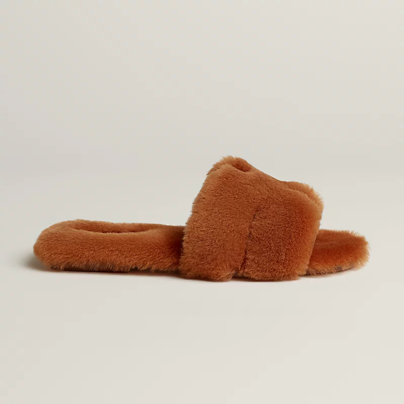 Hermès Oran Sandal Shearling Naturel
