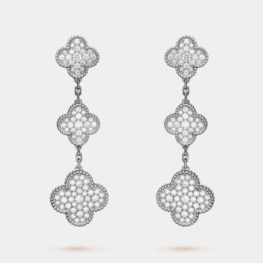 byElevae_hero_magic-alhambra-earrings-3-motifs-white-gold-diamonds