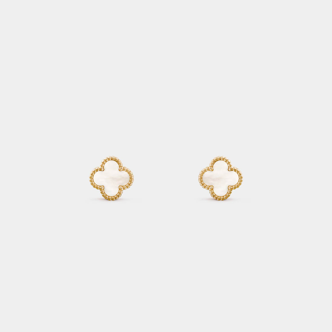 byElevae_hero_sweet-alhambra-earstuds-in-yellow-gold-mother-of-pearl
